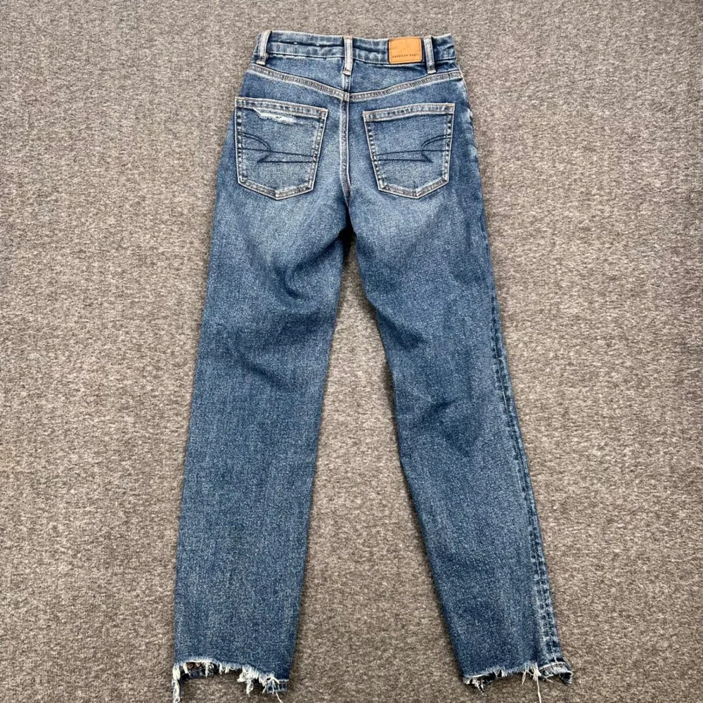 American Eagle High Waisted Straight Leg 00 Jeans Medium Wash Raw Hem Distressed - Picture 5 of 11